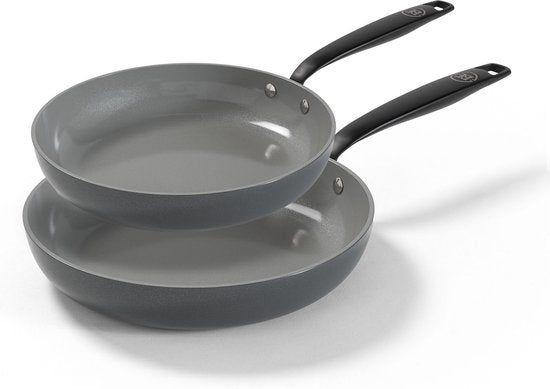 Be Living 2-delige Koekenpannenset -Ø 24&28 Cm - Bakpan - Keramisch - Pfas Vrij Anti Aanbak -