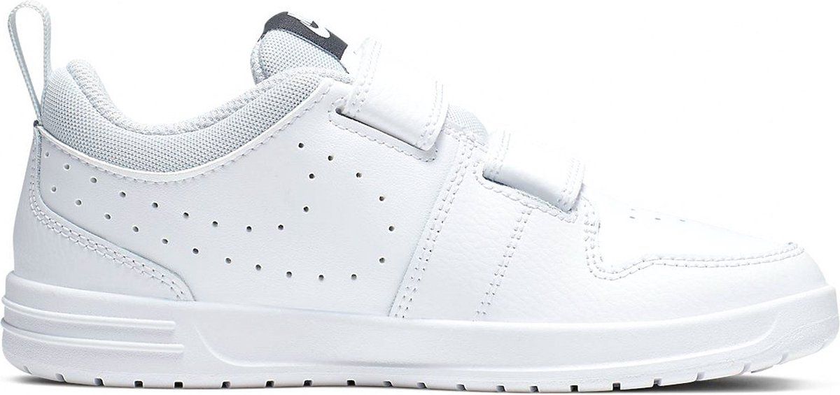 Nike Pico 5 - Lage Sneakers - Klittenbandsluiting - Wit (maat 35)