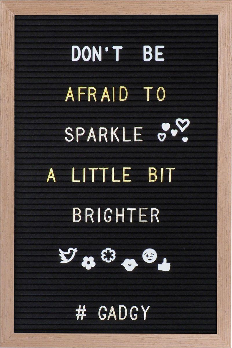 Gadgy Letterbord - Wanddecoratie 30x45cm - Inclusief 570 Letters En Icoontjes - Zwart Vilt (1 Stuk)