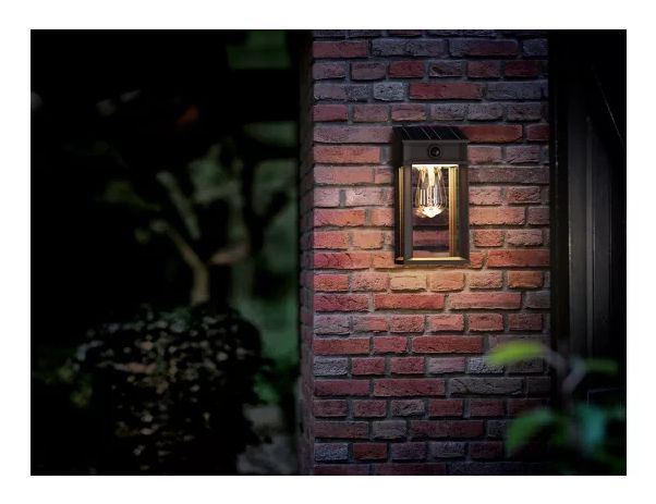 Philips Geri Wandlamp - UltraEfficient LED - Solar buitenlamp - Warmwit licht 2700K - Zwart - Rechthoekig ontwerp - Bewegingssensor - Zonne-energie - Schemersensor