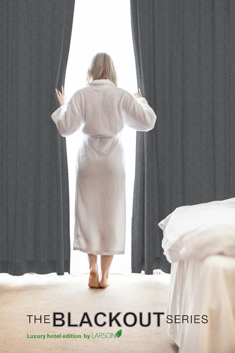 Larson - Luxe Hotel Serie Blackout Gordijn - Visgraat Motief - Haken - Grijs - 150 X 250 Cm - Verduisterend&kant En Klaar