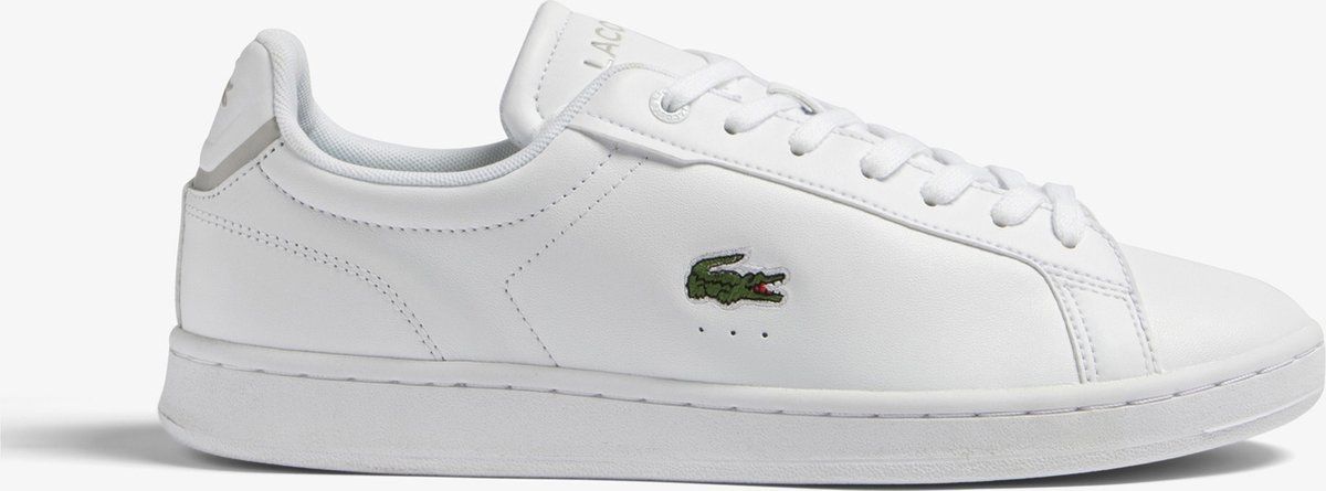 Lacoste Carnaby Pro - Lage Sneakers - Vlekken Op Rechter Schoen - Wit - Maat 40